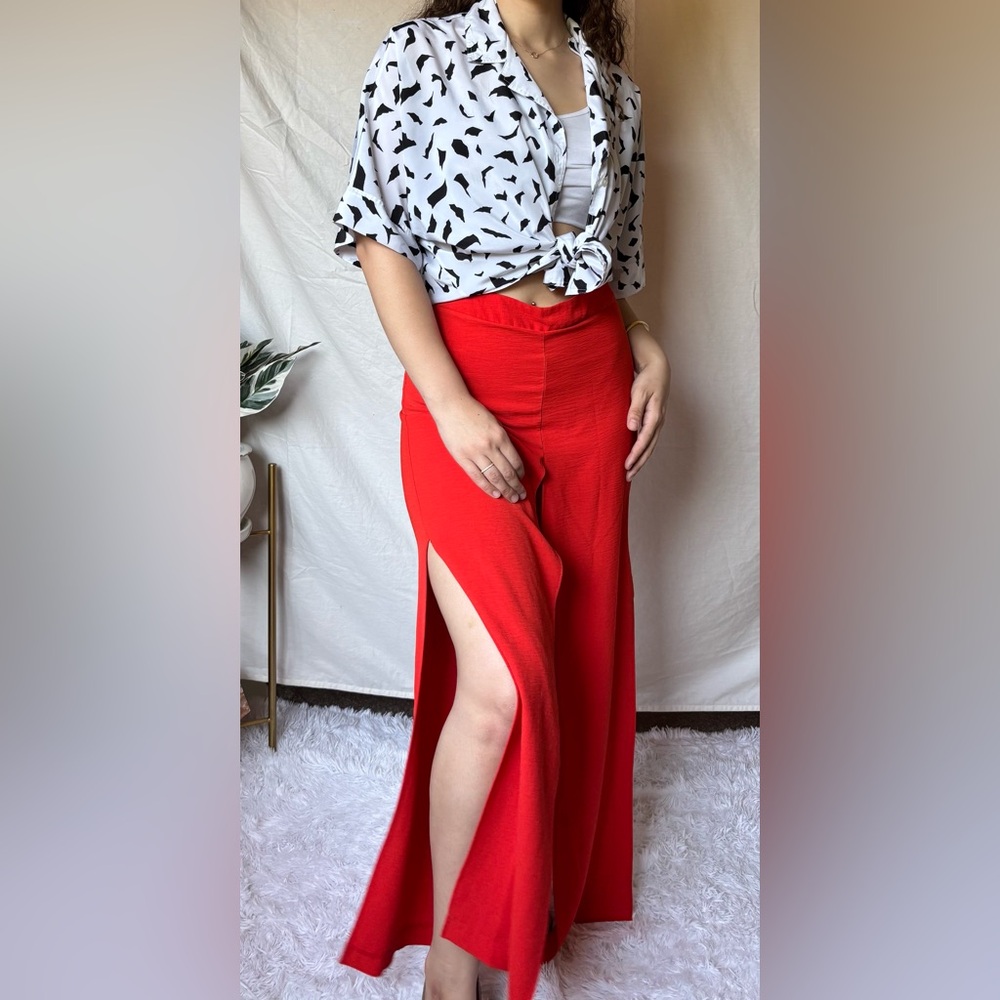 Zara Vibrant Red Pants with Sexy Side Slits